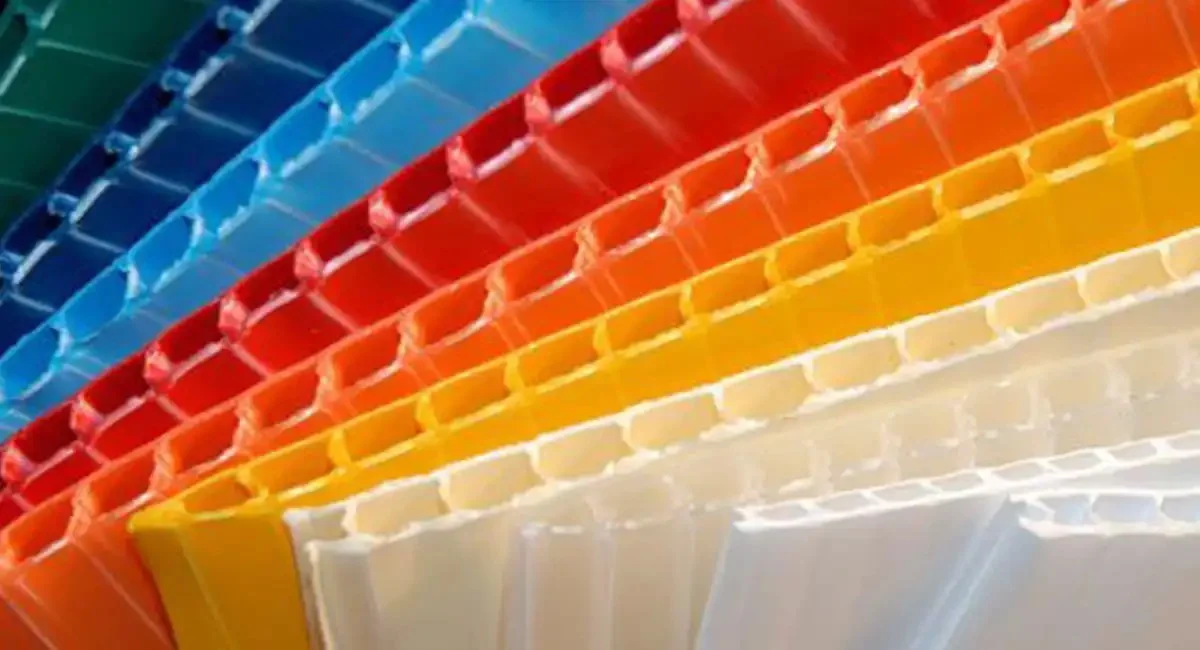 Which Adhesive Is Best For Plastic, Best Adhesive For Plastic, Hot Melt Adhesive For Plastic, Uv Adhesive For Plastic, Plastic Bonding, Strongest Glue, Mahisa Packaging
